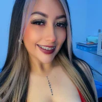 Luna_SofiaXX Adlı Modelin Avatarı