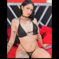 Ảnh Đại Diện Charllote23