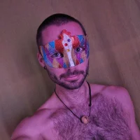 Профилна снимка на wolfgay96