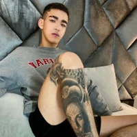 tomy_xx webcam
