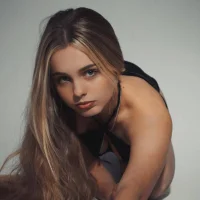 Imagem de avatar de AlicaLOVEalisa777