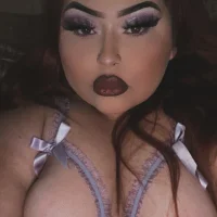 yurfavbaddie1 webcam