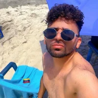 san_ty20's Profile Pic