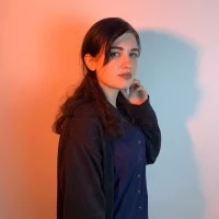 SilvanaLandi Φωτ, Προφίλ