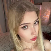 mae_barbiee's Avatar Pic