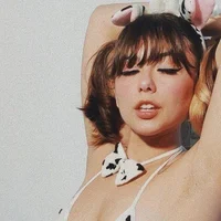 Профилна снимка на Waifuyourabbit