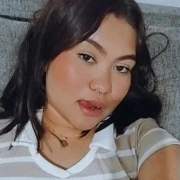 EmillyyMoon's Profile Pic