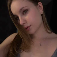 Candy_Cansew Adlı Modelin Avatarı