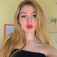 LilithTreasure's Profile Pic