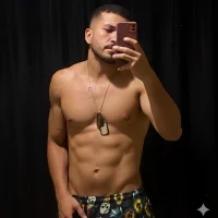 rael_erotico