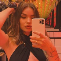 kira_grees profilbillede