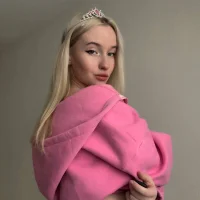 Madeline_boobs's Profile Pic