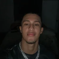 Sebastthian's Profile Pic