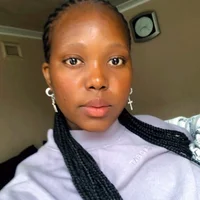 Surprise1996 Φωτ, Προφίλ