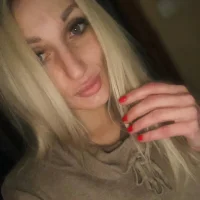 Foto do perfil de Kristina_Moor