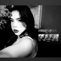 UnswayedWorrier webcam model