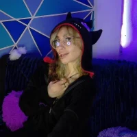 תמונת פרופיל של Elizabeth420_