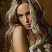 صورة أفاتار mikkixmeow