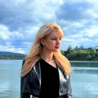 ConstanceBurtt's Profile Pic
