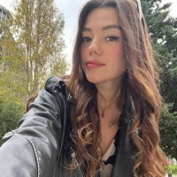 LucyVixxen এর প্রোফাইল ছবি