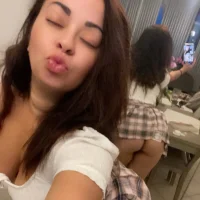 mariahm01's Profile Pic