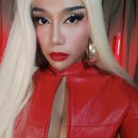YourNikkieXxx webcam