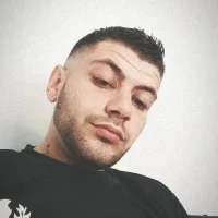 Fox98988's Profile Pic
