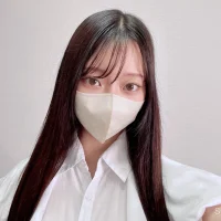 Yun__chan's Avatar Pic