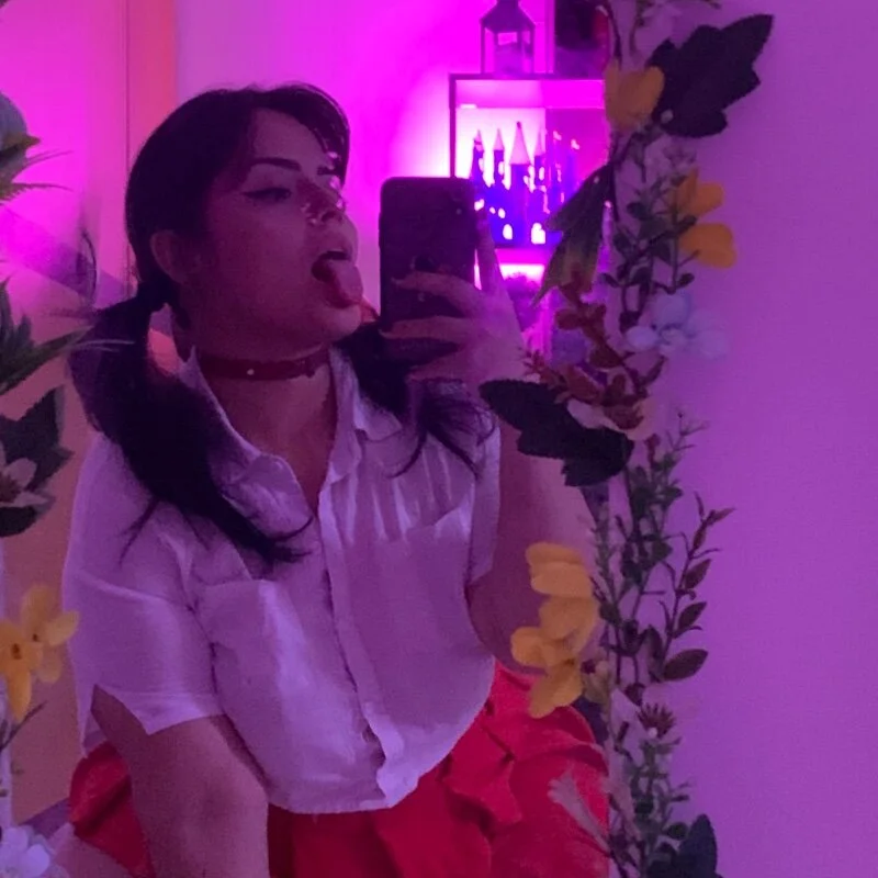 _iamrousie_ Stripchat profile image