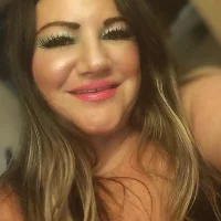 EmilyAvery31's Avatar Photo