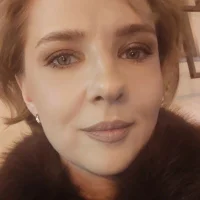 Mira_Gray 的個 人資料圖片