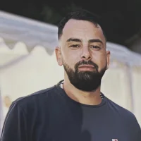 Iinutslo's Profile Pic