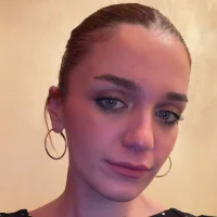 nida10105 的个人资料图片