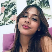 Ảnh Đại Diện Sophie_and_andress