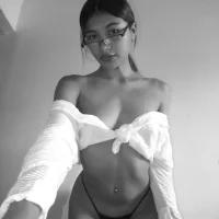 MiaRosse4's Profile Pic