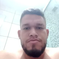 lu4na220's Profile Pic