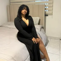 anna_curly18 webcam model