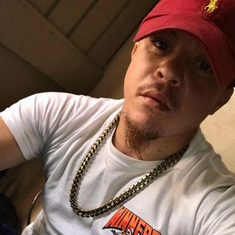 sixsobig74 profile photo