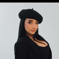 UrNewFantasy Adlı Modelin Avatarı