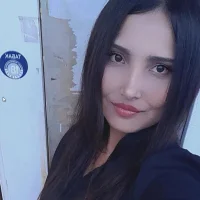sakura_wang's Profile Pic
