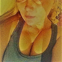 VictoriaBlackice's Avatar Pic