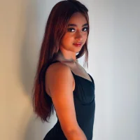 Ari_Rousse_'s Profile Pic