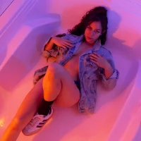 VioletPaket avatarbilde