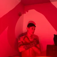 skiny777's Profile Pic