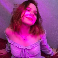 Emma_Pie's Profile Pic