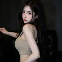 Unique-Nana's Profile Pic