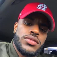 Kayomsbr's Profile Pic