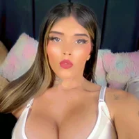 _pamela_gil_x Gambar Avatar
