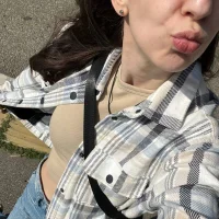 TeonaMoore's Profile Pic