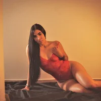 julietapaige's Profile Pic